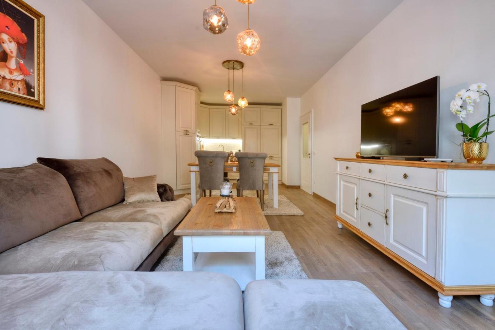 Apartment Grand Karavel Centre ヴァルナ エクステリア 写真