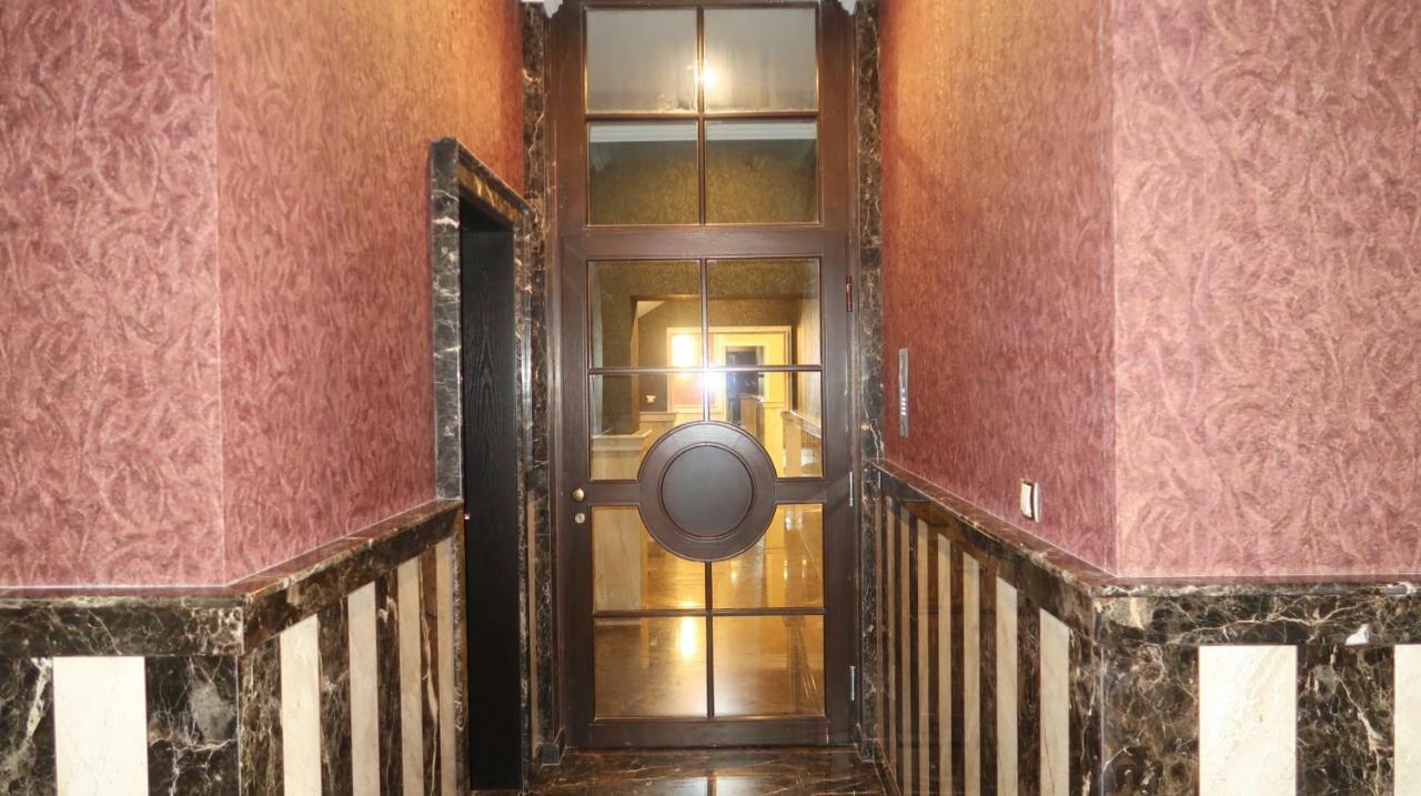 Apartment Grand Karavel Centre ヴァルナ エクステリア 写真
