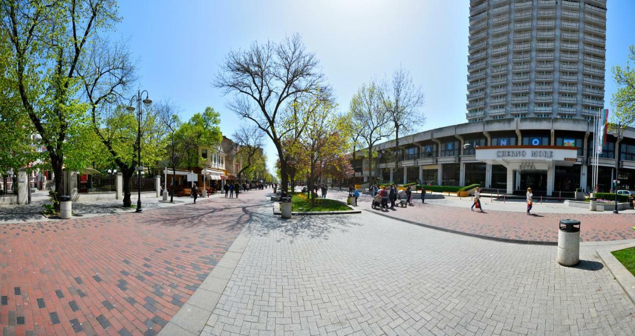 Apartment Grand Karavel Centre ヴァルナ エクステリア 写真